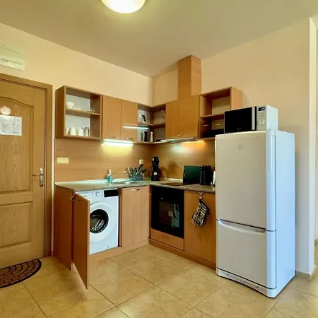 Bratanov Trakia Apartman Napospart