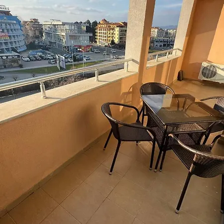 Bratanov Trakia Apartmán *