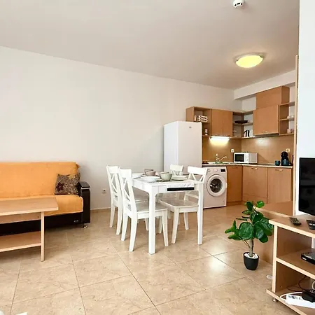 Bratanov Trakia Apartmán *
