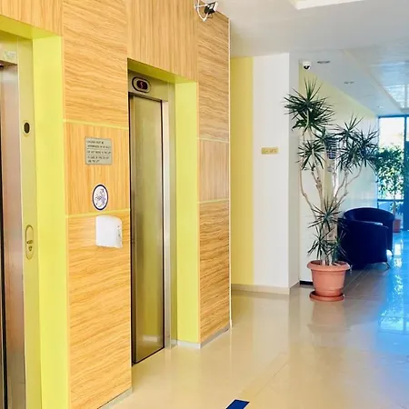 Bratanov Trakia Appartement Slantchev Briag