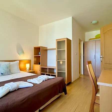 Bratanov Trakia Appartement Slantchev Briag